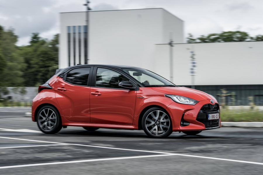  Toyota Yaris Hybrid 2020 года  (WW) (фото 94 из 111)